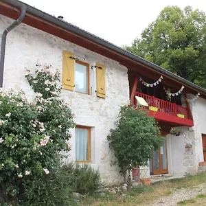 Couette-café Chez Louve Bleue, Hotonnes